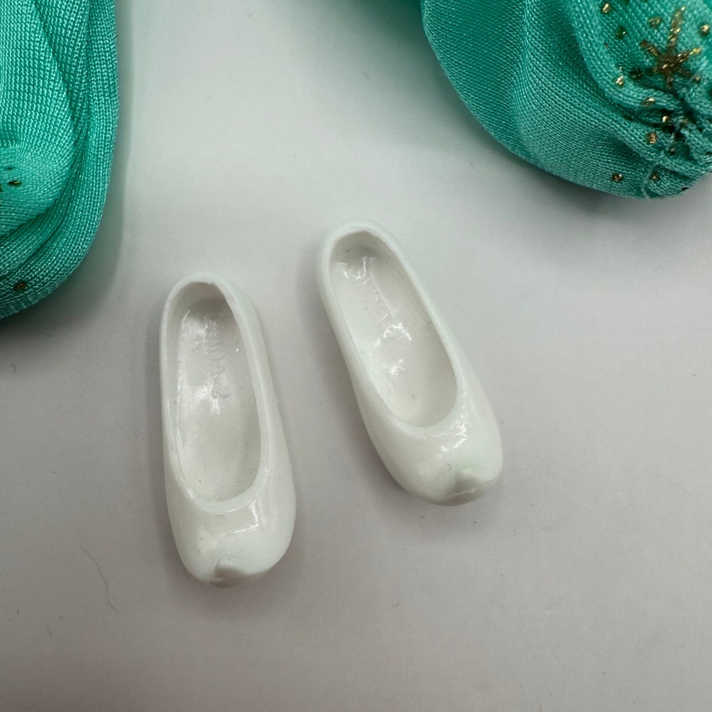 Fashion Doll Clothes Lot Kids One Size Multicolor Mermaid Genie 90s - Picture 2 of 16